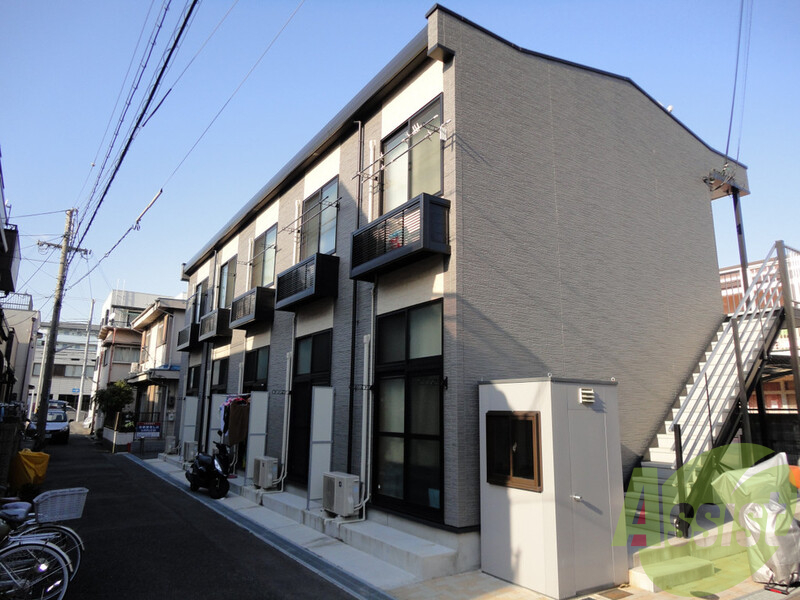 レオパレスパルタの外観