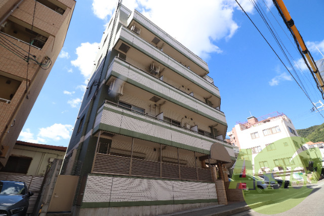 Kitano Flats Plusの外観