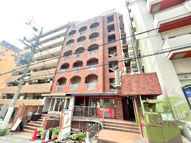 ロータリーマンション中山手の外観