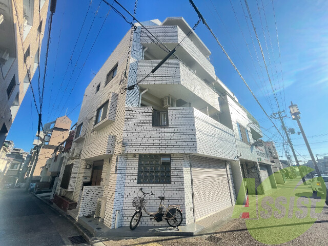 山本ビルの外観