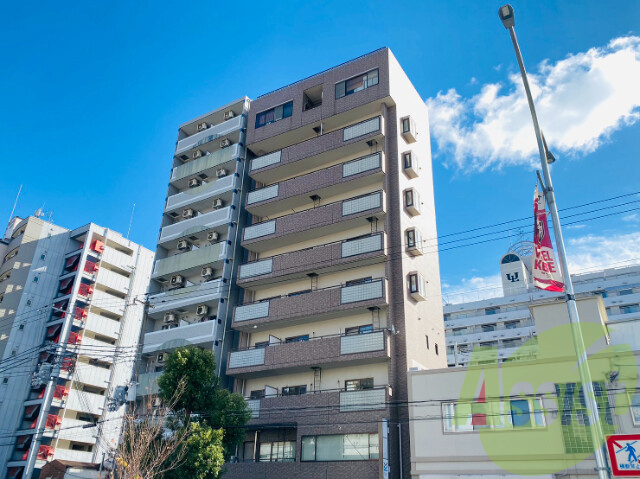 リーグレック元町の外観