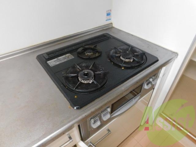 3口コンロで使いやすいですよ 3口コンロで使いやすいですよ