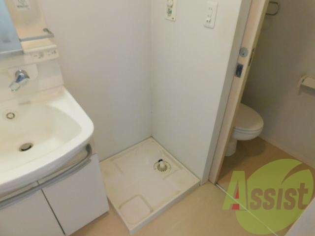 室内洗濯機置き場ですよ。 室内洗濯機置き場ですよ。