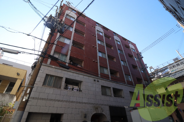 OPEN SESAME元町通の外観