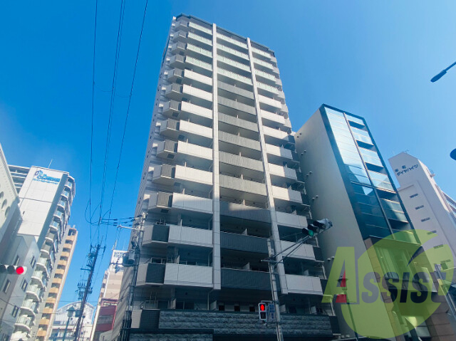 プレサンスみなと元町駅前の外観