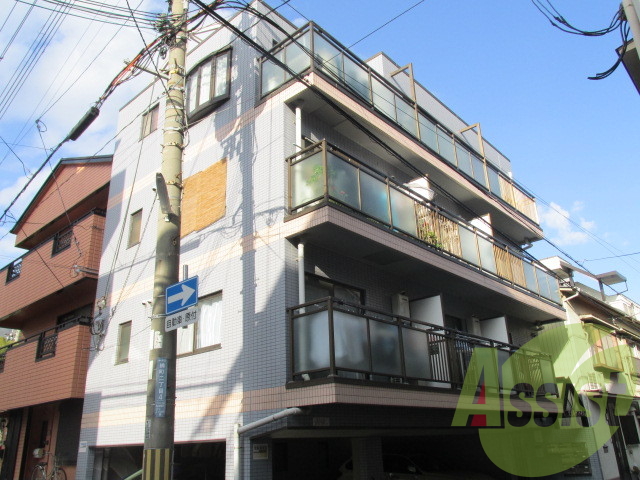 大倉山サンハイツの外観