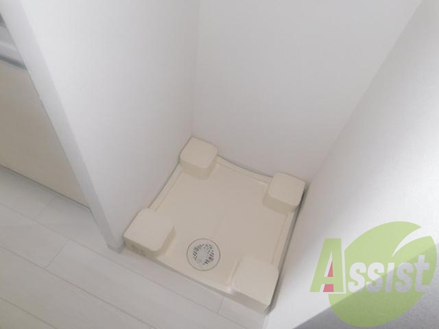 室内洗濯機置き場です。 室内洗濯機置き場です。