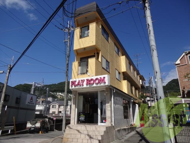 ハイメゾン岡本の外観