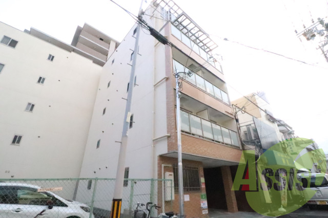 琴マンションの外観