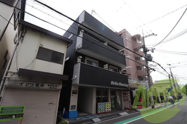 プレジール今津駅前の外観