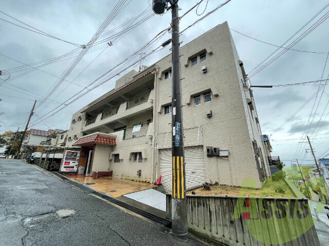 ヴィラ高取山の外観