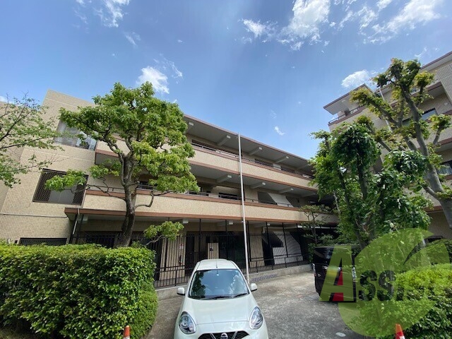 ヒルサイドテラス甲陽園の外観