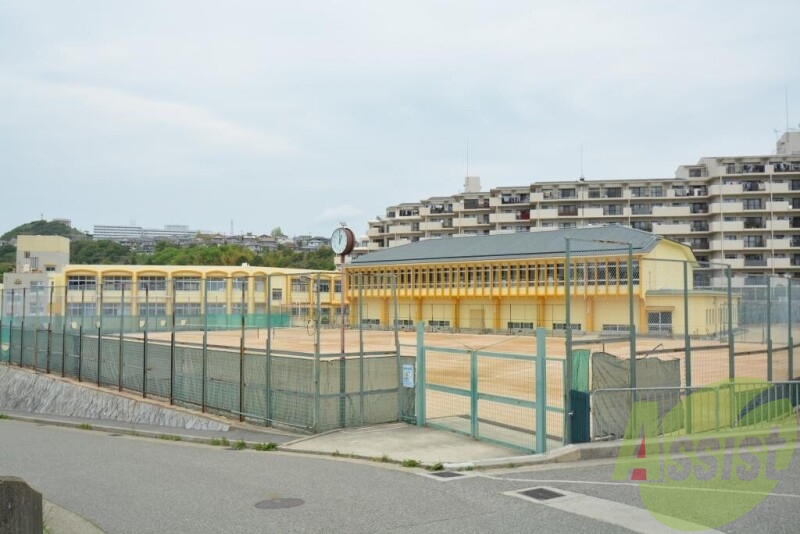 小部中学校 1297m 小部中学校 1297m