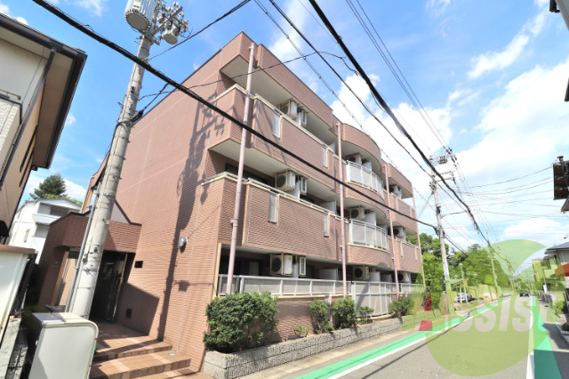 シャンブル甲東園の外観