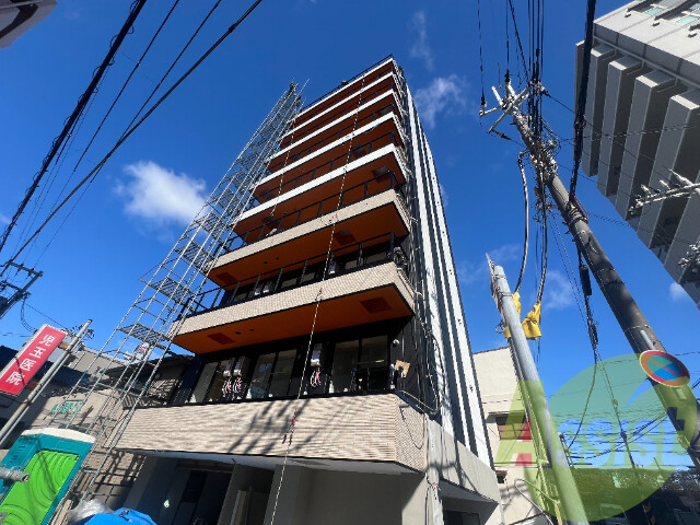 NU武庫川駅前の外観
