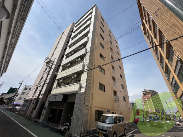 モナーク西明石の外観