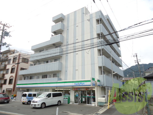 UTレジデンス六甲の外観