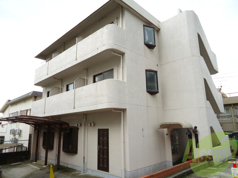 神栄ハイツの外観