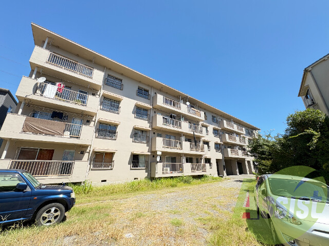 県営西舞子厚生年金住宅2号棟の外観