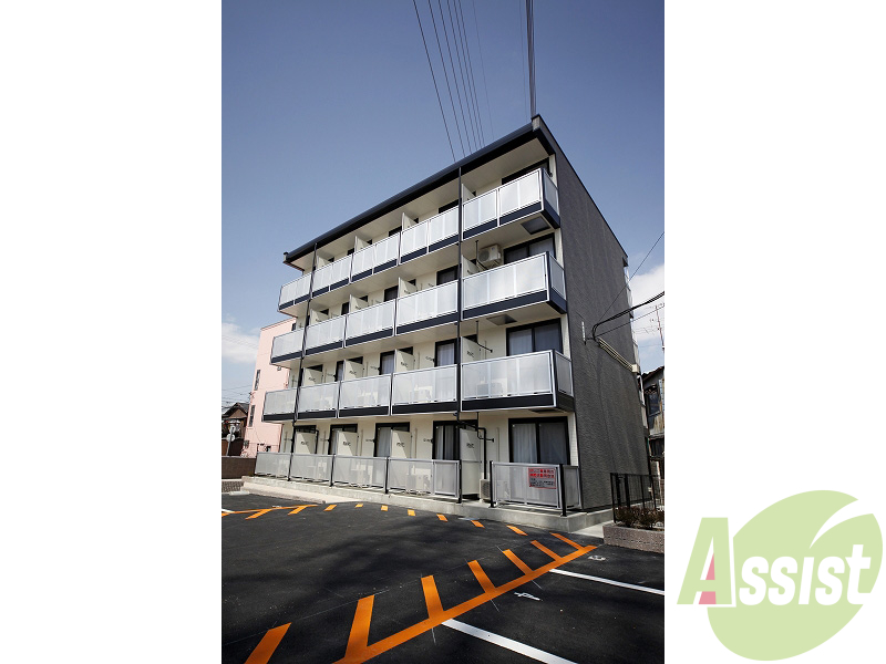 レオパレス高尾Ⅲの外観