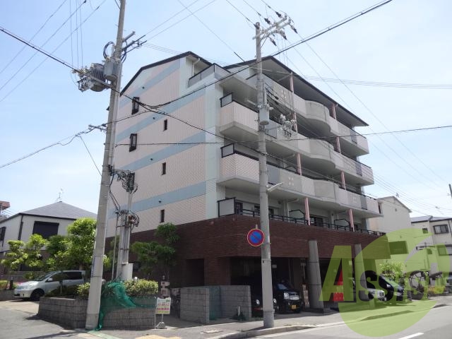 プラスワン芦屋の外観