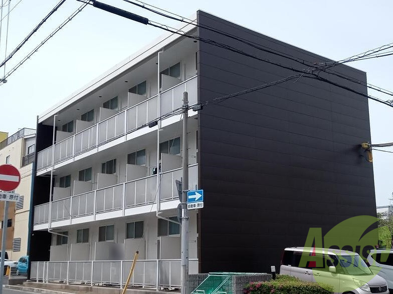 レオパレス西本町の外観