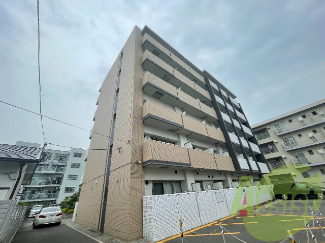 クレスト園田の外観