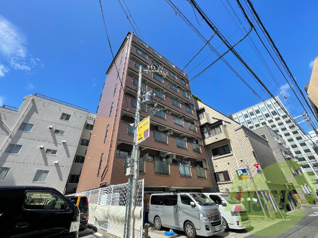 グローリー元町の外観