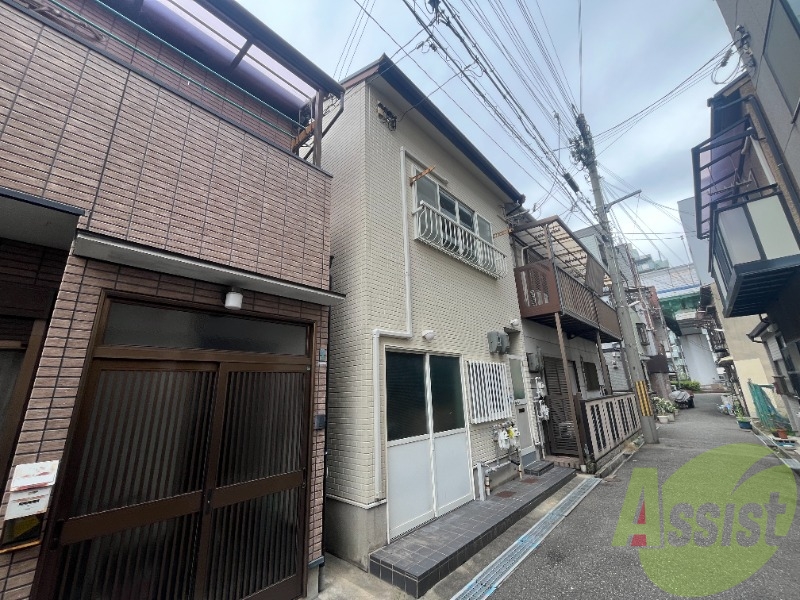腕塚ハイツの外観