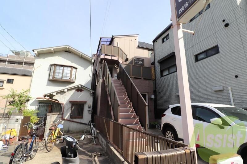 ハイツイースト須磨の外観
