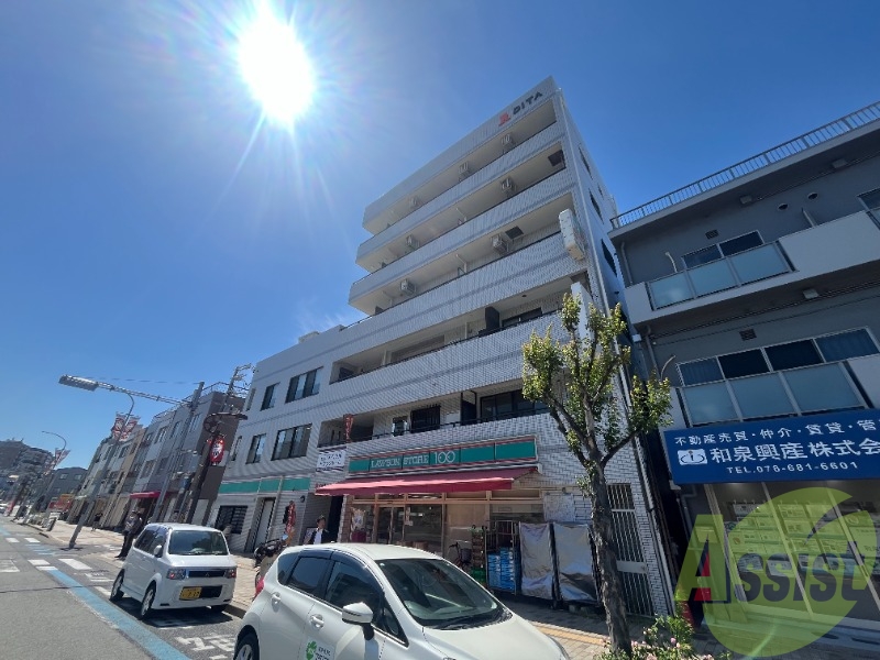 DITA笠松通の外観