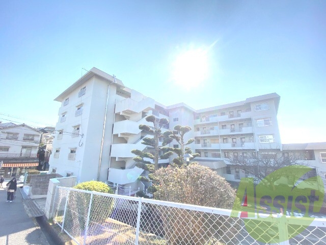 上高丸コーポラスの外観