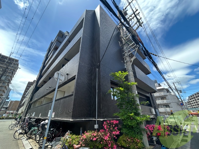 シロハイヌ尼崎の外観