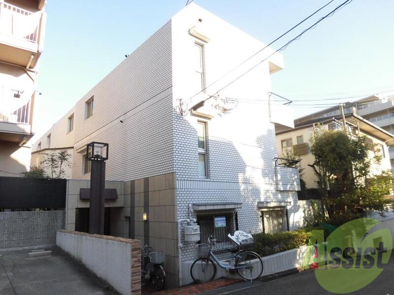 シャトージュネス住吉の外観