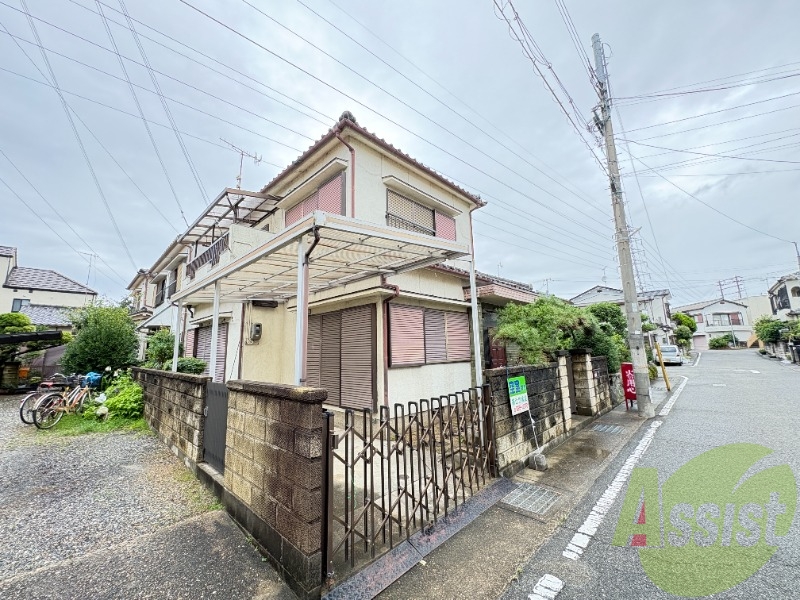 持子貸家の外観