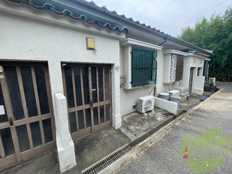 平和台町2丁目連棟長屋の外観