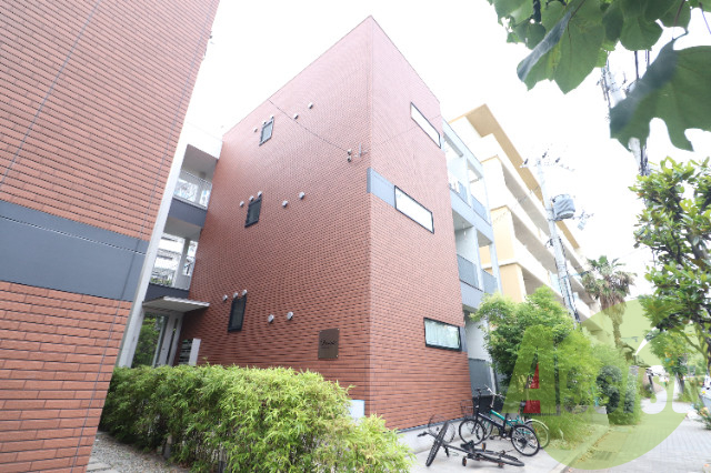 ブロンテ垂水海岸通EASTの外観