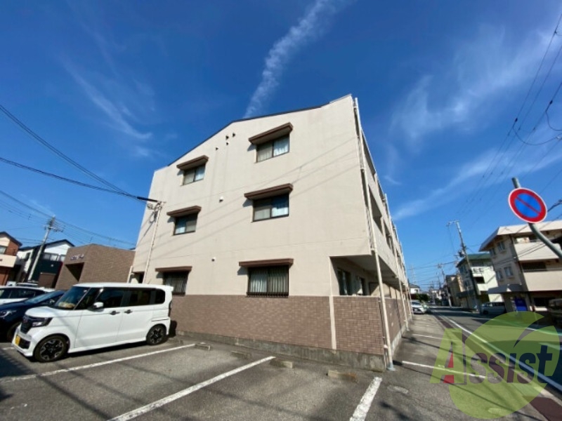 エランドールの外観