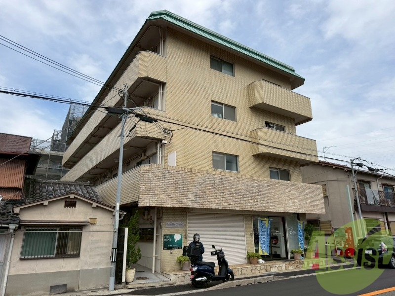 パレスタジオ