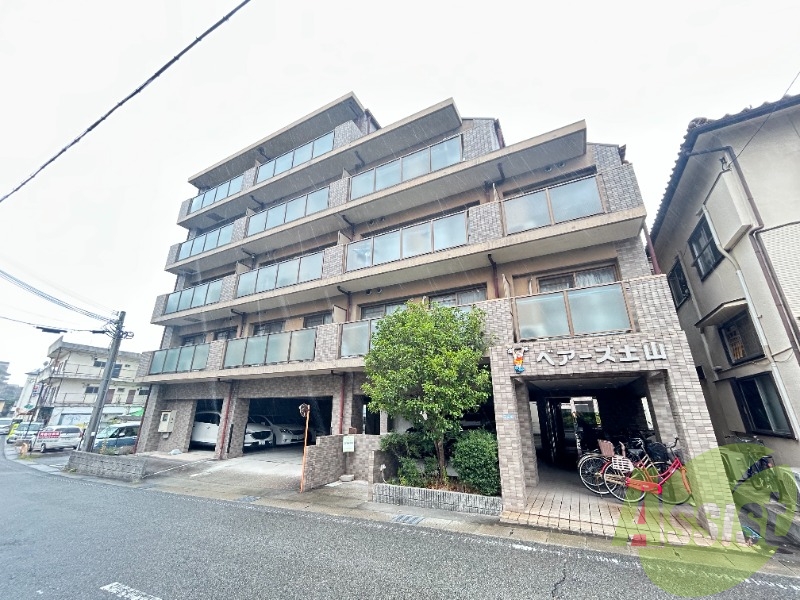 ベアーズ土山の外観