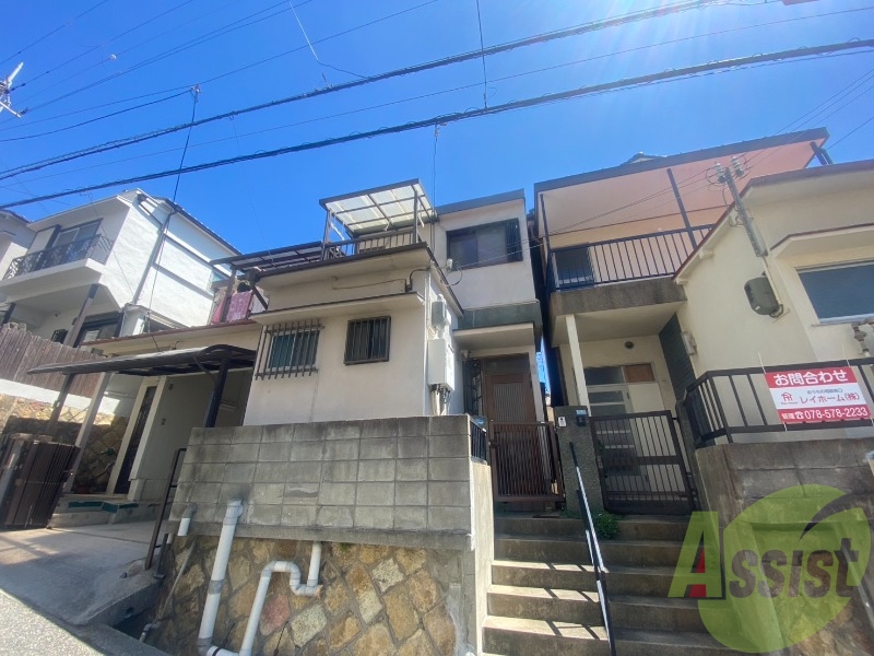 西山町貸戸建の外観