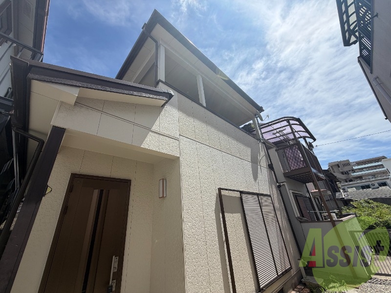 片山町2丁目貸家の外観