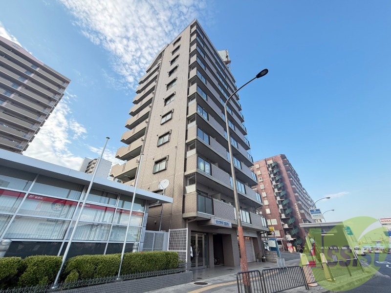 サンプラザ三宮70の外観