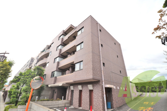 ヒルズ上甲子園の外観