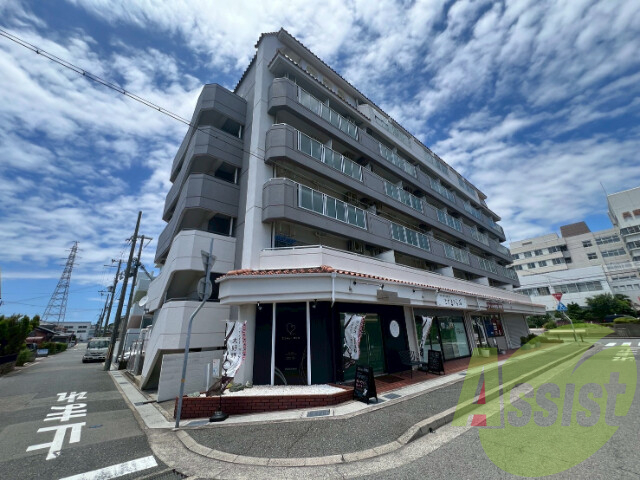 中西第3マンションの外観