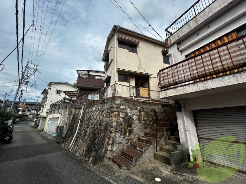 鈴蘭台東町５丁目戸建ての外観