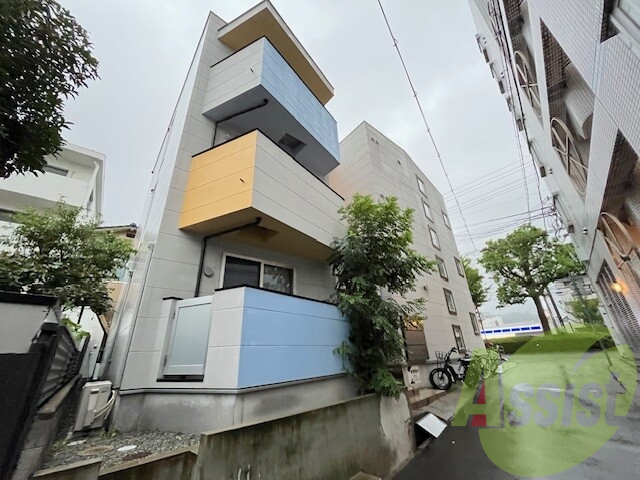 コティ下三条町の外観