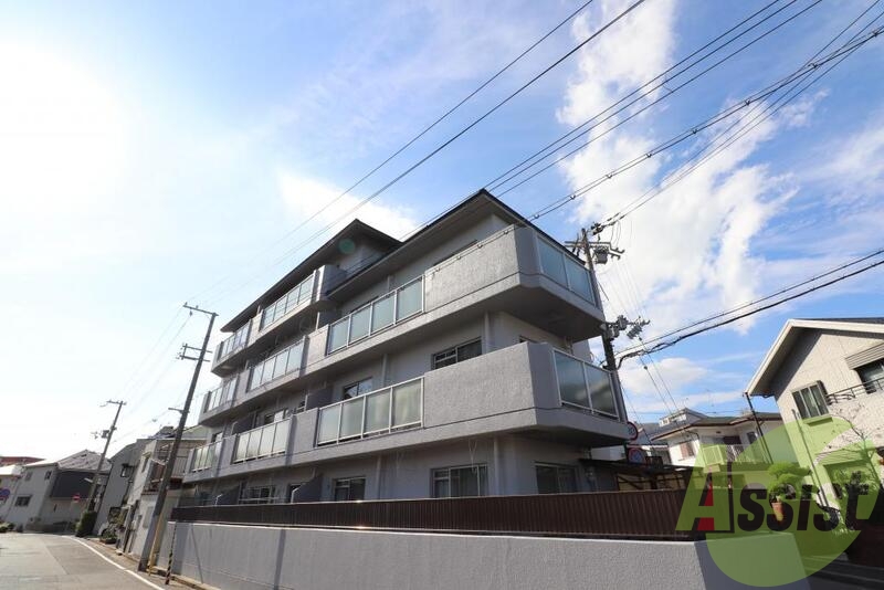 クレドール垂水Ⅱの外観