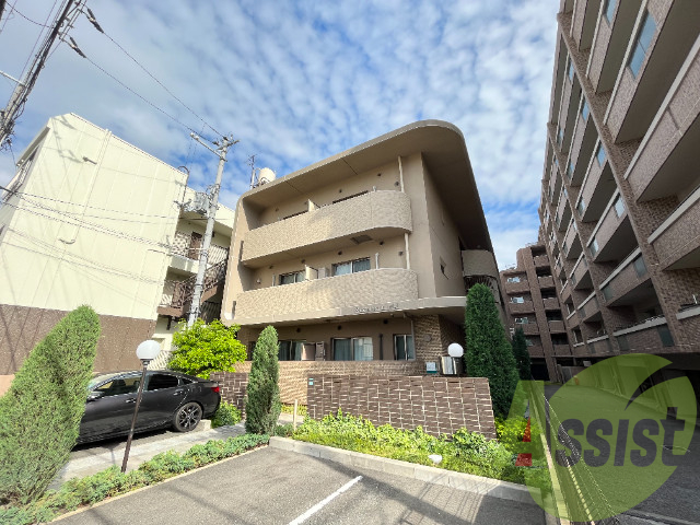 レゾナンス芦屋の外観