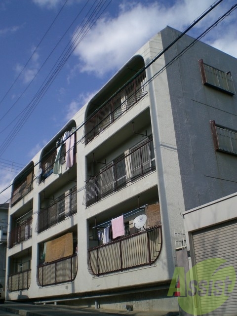 宝田マンションの外観